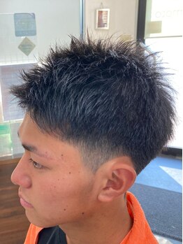 男髪製作所 すぎもとの写真/【メンズ特化型サロン】骨格や髪質を見極め、再現性の高いスタイルを実現！ON/OFF決まるスタイルに◇
