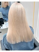 ワク 藤沢店(waku)&nbsp;ホワイト　ベージュ　ケアブリーチ