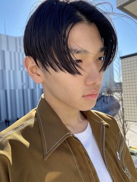 ロミー 本厚木(ROMMY.) 本厚木☆メンズカット☆刈り上げセンターパート韓国ヘッドスパ☆