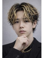 ヘアールーム アート(hair room a to by NYNY)&nbsp;イエローカラー×ブラックローライト