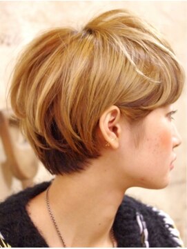 カライング(ing) 【+~ing】 ローライトde 決める耳掛けショート【畠山竜哉】