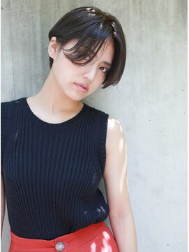 ラボ(Ravo) [Ravo]＊前髪長めのシンプルショート＊THROWカラー