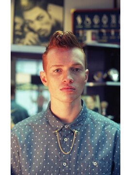 アンドインク(&inc) 30代/40代メンズ麻布十番短髪ビジネスヘアサイドパート七三束感