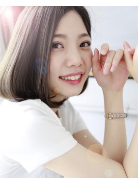 マノンヘアーデザイン(manon hair design..) イルミナ透明感カラー☆縮毛矯正もお任せください!