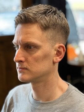 バーバーショップ キャメルズ(BARBER SHOP CAMELS) ナチュラルフェード