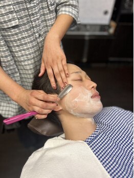 エスフィール 富沢店(S.feel)の写真/プロのシェービングはメンズのロマン！"カッコイイ"には気を抜かない！シェービングで肌の清潔感◎