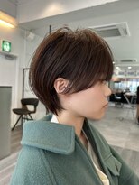 ビューエヒメ(VIEW EHIME)&nbsp;20代30代40代秋色くすみベージュ耳かけボブ