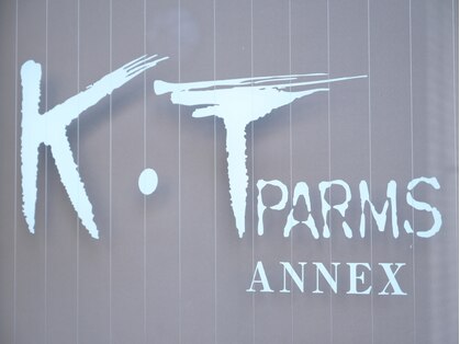 ケーティー パームス アネックス K・T PARMS ANNEXの写真