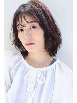 ウル(ulu) 外はねボブ　くびれ　透明感カラー　白髪ぼかし　名東区