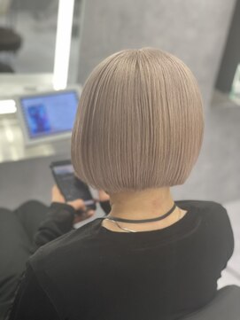 リノ(un Lino) ホワイトベージュ