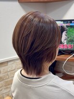 カミケン 黒岩店　kamiken・&nbsp;大人の美シルエットショートレイヤー【カミケン黒岩店】