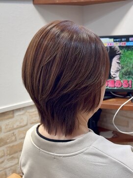 カミケン 黒岩店 kamiken・ 大人の美シルエットショートレイヤー【カミケン黒岩店】