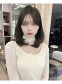 鎖骨ミディのゆるふわレイヤースタイル