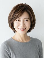 レヴィア(REVIA)&nbsp;ショートボブ白髪ぼかしミルクティーベージュ脱白髪染め