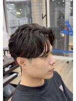 オーシャントーキョー 大阪(OCEAN TOKYO)&nbsp;韓国ヘアカルマパーマコンマバングセンターパート黒髪ウルフ