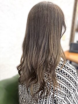 ハテナ(hatena) グラデーションカラー×くすみ系グレージュ