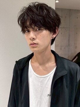 ファルベ(Farbe) フェザーパーマ/サーフカール/刈り上げセンターパート/波巻き