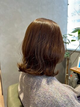 ビスイル 秋葉原店(Vis ill) 大人可愛いワンカラー