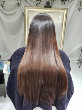 髪質改善と縮毛矯正
