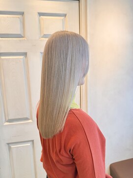 アロマ ヘアー ルーム 新宿3号店(AROMA hair room) ケアブリーチ☆色が抜けても可愛いカラー♪ミルクティーベージュ