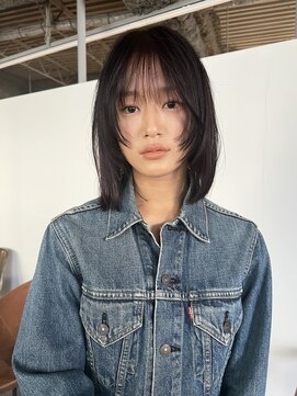 ナヌーク ダイカンヤマ(nanuk daikanyama) ミディアムレイヤーストレート顔まわりレイヤー
