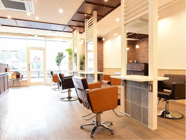 アグ ヘアー リトル 津田沼店(Agu hair little)