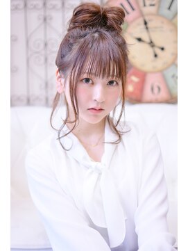 メイズ(MAZE) 【メイズ東中野・鍛原志行】おくれ毛たくさんお団子アレンジ