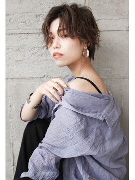 ピアーネ(PIANE) センターパート×大人ショート