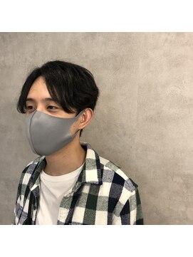 コントレイル(contrail) センターパートショートマッシュ