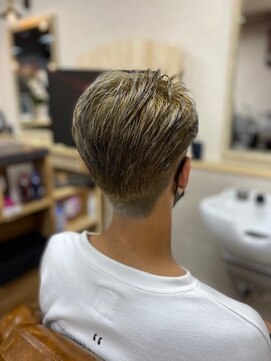 ヘアーサロンゴトウ グレージュアッシュ+シルバーメッシュ