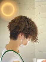 ラブリッシュ(LOVERICHE) お客様スタイル　20代前下がりウェーブスタイル　宮下誠