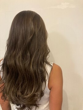 ホットドッグ(Hot Dog) マッシュ/くびれヘア/メルティカラー/プレミアムカラー[平塚]