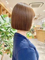 ルエ(rue) 酸性ストレートで作る大人可愛い切りっぱなしボブ