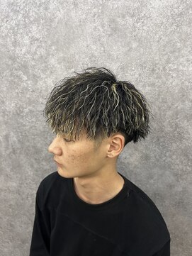 ライズトーキョー 土浦店(RISE TOKYO) 束感マッシュパーマスタイル!【ハイライトツイストスパイラル】