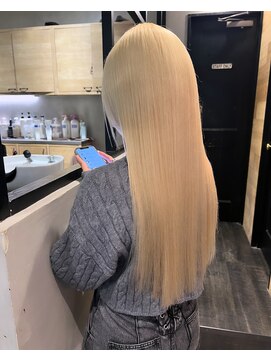 エイト 福岡天神店(EIGHT fukuoka) ブロンドカラー