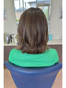 アトリーチェタ 田富店(ATTRICE) ハイライト透明感カラー