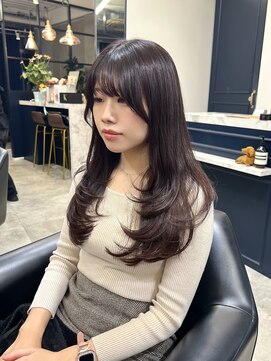 ハーバイリンヘアー(her by rin hair) 20代艶髪顔まわりハイレイヤーロングピンクベージュ 渋谷表参道
