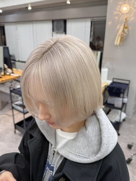 ヴェルダ 池袋店(verda) ホワイトベージュ