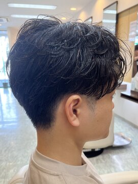マキシム ナカイ(MAXIM NAKAI) 大人ヘア　センターパート　ニュアンスパーマ