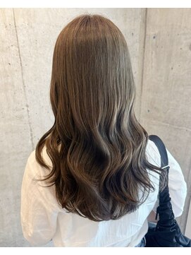 ロッカヘアエジェ(ROCCA hair eje.) ミルクブラウン外国人風カールロング～立体感ブラウン～