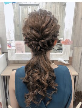 ヘアセット専門店 ナゴミ 池袋店(nagomi) ローポニー