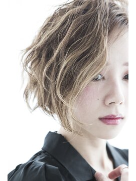 ミエル ヘア 新宿(miel hair) 【miel hair新宿】カジュアルグラデーションボブ