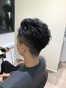 キートス(Kiitos) 黒髪リバーススタイル