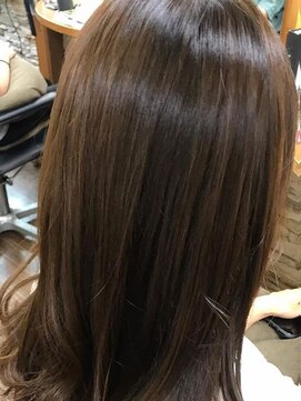 カルフール 草加本店(Carrefour) ブラウンをサスティナブルに/カルフール草加