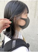 スモーキーアッシュ×ポイントブリーチ×外ハネミディ10代20代