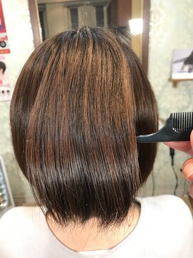 ベイカペリ(Bei Capelli) 艶ボブ