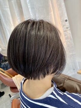 リベア トウキョウ 東大島店(Rever Tokyo) 前下がりショート/アッシュ/ベージュ[東大島/東大島駅]