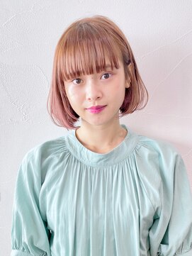 アイティーバイアルバム 下北沢店(IT by ALBUM) パッツンボブ_アースカラーくびれヘアツートンカラー_38913