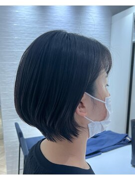 ステア ケース(stair case) 耳かけボブスタイル