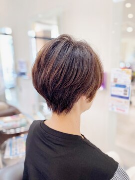 クール ヘアー ギャラリー 神明町店(COOL Hair gallery) 大人の美ショート 50代